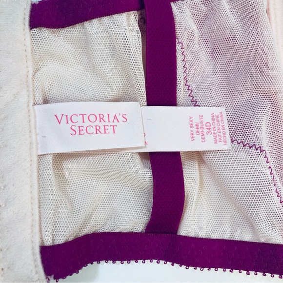 Victoria's Secret 34D Very Sexy Push Up Demi Corset Bra Top Lace Bow Details - Picture 3 of 10